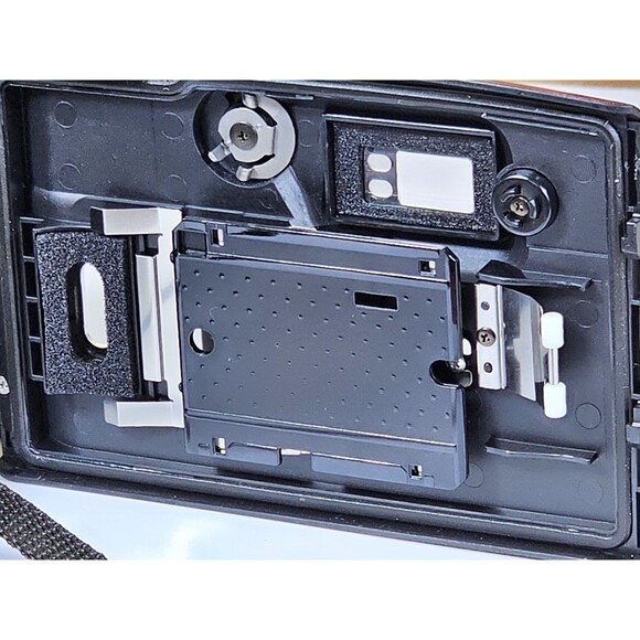 Pentax IQZoom 95WR Weather Resistant Class 5 Film Camera 38mm-95mm Tested!! - Picture 7 of 16